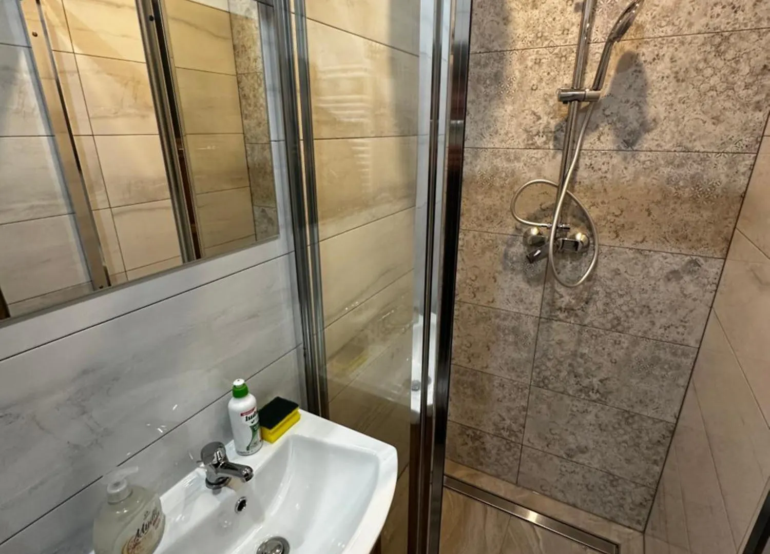 Wynajem Pokoi Goscinnych Jas I Malgosia Zakopane Hostel